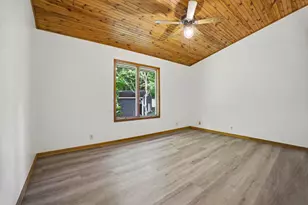 6473 Windwood Dr, Fruitport, MI 49415 - Photo 16