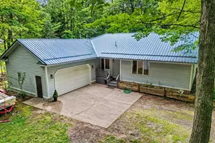 6473 Windwood Dr, Fruitport, MI 49415 - Photo 32