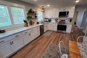 1350 Buffalo Ave NE, Grand Rapids, MI 49505 - Photo 6