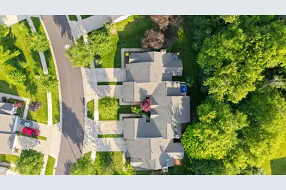 2203 Shetland Drive NE, Grand Rapids, MI 49505 - Photo 8