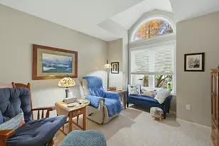 2203 Shetland Dr NE, Grand Rapids, MI 49505 - Photo 30