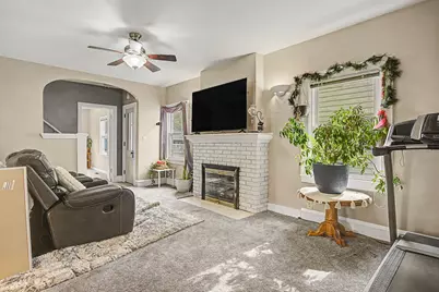 1008 Union, Jackson, MI 49203 - Photo 2