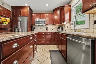 3035 View Point Street SW, Jenison, MI 49428 - Photo 10