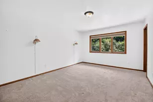 15 Bayshore Dr, Battle Creek, MI 49015 - Photo 24