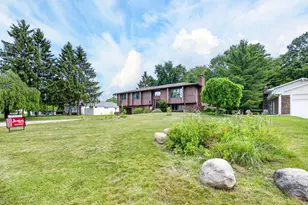 15 Bayshore Dr, Battle Creek, MI 49015 - Photo 36