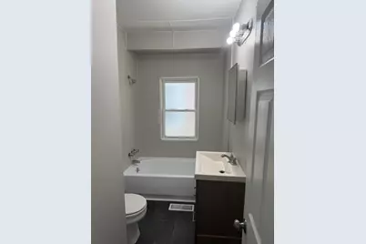 385 Central Avenue, Pontiac, MI 48341 - Photo 8