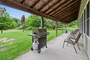 21641 Pine Lake Rd, Battle Creek, MI 49014 - Photo 4