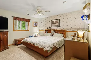 21641 Pine Lake Rd, Battle Creek, MI 49014 - Photo 18