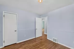 650 Marcia St SW, Wyoming, MI 49509 - Photo 16