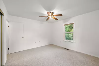 9904 Portage Lake Avenue, Pinckney, MI 48169 - Photo 44