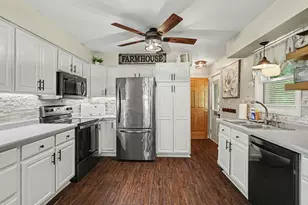15 Enlow Ct, Battle Creek, MI 49015 - Photo 6