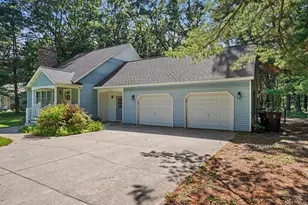 2139 Deerwood Dr, Twin Lake, MI 49457 - Photo 2
