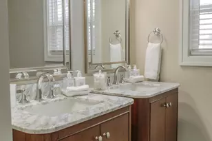 210 Market Pl, Benton Harbor, MI 49022 - Photo 24