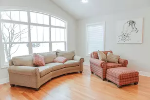 210 Market Pl, Benton Harbor, MI 49022 - Photo 14