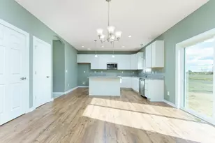 15277 Sherwood Ln, Lansing, MI 48906 - Photo 8