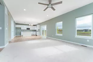 15277 Sherwood Ln, Lansing, MI 48906 - Photo 6
