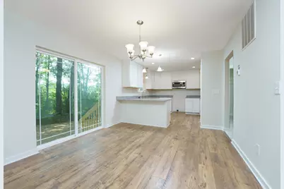15317 Sherwood Lane, Lansing, MI 48906 - Photo 8
