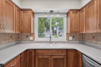 781 Beech Court, Plymouth, MI 48170 - Photo 12
