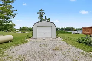 3452 W Lake Dr, Sears, MI 49679 - Photo 18