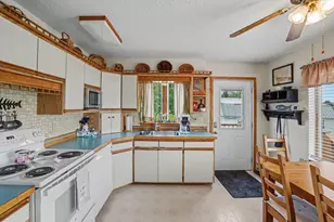3452 W Lake Dr, Sears, MI 49679 - Photo 8