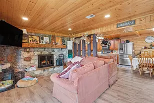 9039 E Ensign Ct, Hesperia, MI 49421 - Photo 6