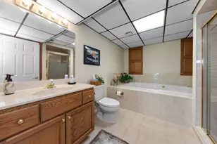 37120 Turnburry Dr, Livonia, MI 48152 - Photo 64