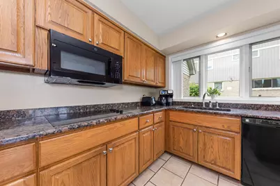 37120 Turnburry Drive, Livonia, MI 48152 - Photo 30
