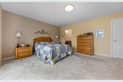 37120 Turnburry Drive, Livonia, MI 48152 - Photo 36