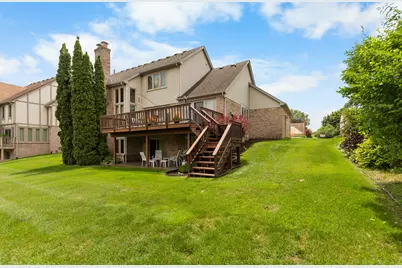 37120 Turnburry Drive, Livonia, MI 48152 - Photo 4