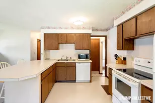 3410 Benjamin Ave NE, Grand Rapids, MI 49525 - Photo 6
