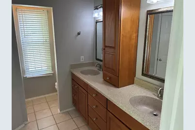 211 Whitney Drive, Rochester Hills, MI 48307 - Photo 16