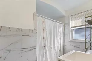 18446 Hartwell St, Detroit, MI 48235 - Photo 16