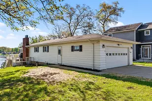 468 W Crooked Lake Dr W, Kalamazoo, MI 49009 - Photo 32