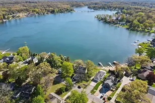 468 W Crooked Lake Dr W, Kalamazoo, MI 49009 - Photo 42