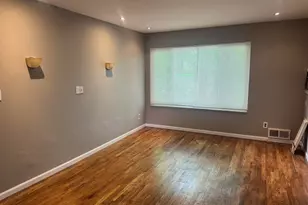 4859 Mansfield Ave, Royal Oak, MI 48073 - Photo 4
