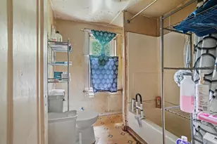 809 Chicago Ave, Kalamazoo, MI 49048 - Photo 16