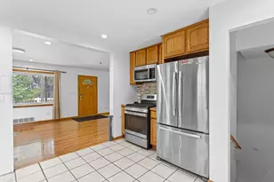 6047 Wellington St, Taylor, MI 48180 - Photo 14