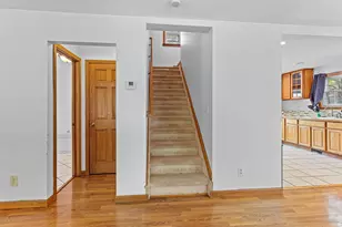 6047 Wellington St, Taylor, MI 48180 - Photo 10