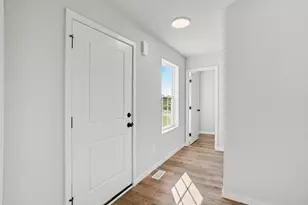 9369 Snow Vly Dr SE, Alto, MI 49302 - Photo 10