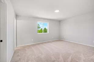 9369 Snow Vly Dr SE, Alto, MI 49302 - Photo 14