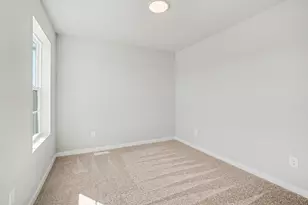 9369 Snow Vly Dr SE, Alto, MI 49302 - Photo 20