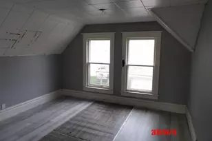 610 Pine St, Three Rivers, MI 49093 - Photo 10