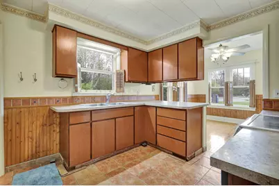 4308 Pleasant Grove Road, Lansing, MI 48910 - Photo 8