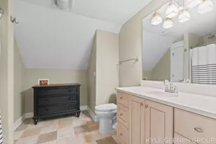 593 Old Macatawa Ct, Holland, MI 49423 - Photo 52