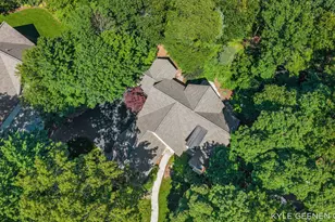 593 Old Macatawa Ct, Holland, MI 49423 - Photo 60