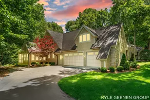 593 Old Macatawa Ct, Holland, MI 49423 - Photo 12