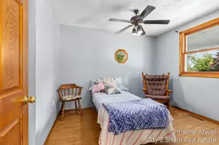 1321 Pearl St, Lake Odessa, MI 48849 - Photo 14