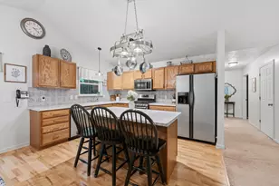 25158 Chaty Ln, Gobles, MI 49055 - Photo 10