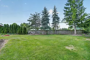 245 Roseland Dr, Canton, MI 48187 - Photo 46