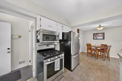 245 Roseland Drive, Canton, MI 48187 - Photo 10